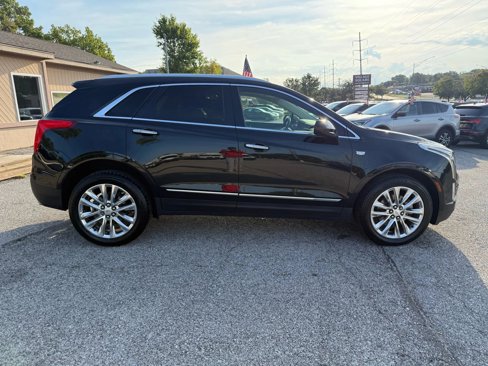 Used 2019 Cadillac XT5 Premium Luxury w/ Driver Assist Package image 2