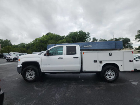Used 2019 GMC Sierra 2500 4x4 Double Cab w/ Sierra Convenience Package image 3