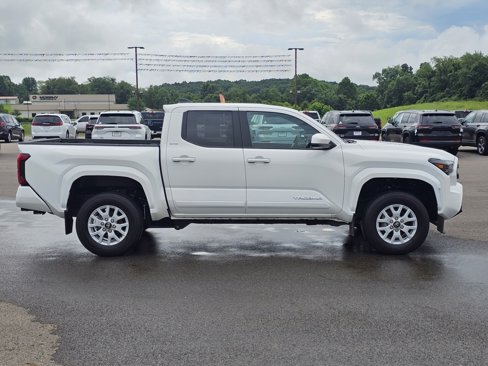 Used 2024 Toyota Tacoma SR5 image 6