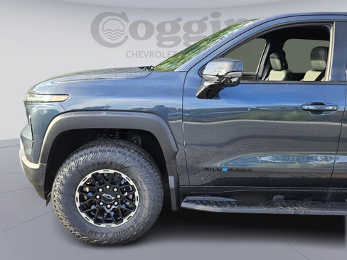 New 2026 Chevrolet Silverado EV Trail Boss image 2