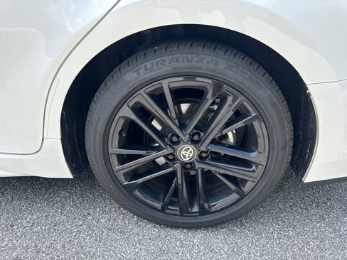 Used 2025 Toyota Camry SE image 19