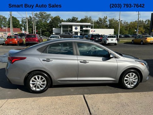 Used 2022 Hyundai Accent SEL image 5