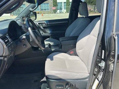 Used 2023 Lexus GX 460 Luxury image 22