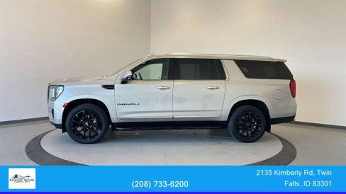 Used 2023 GMC Yukon XL Denali image 4