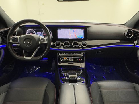 Used 2018 Mercedes-Benz E 43 AMG 4MATIC Sedan image 17