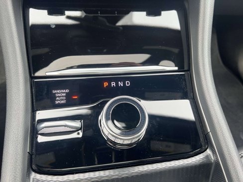 New 2025 Jeep Grand Cherokee L Limited image 14
