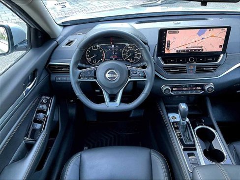 Certified 2023 Nissan Altima 2.5 SL image 17