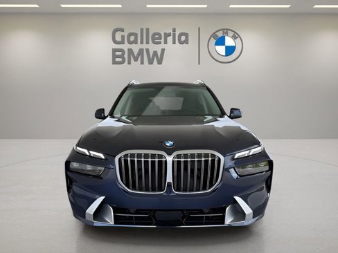 Used 2026 BMW X7 xDrive40i image 5