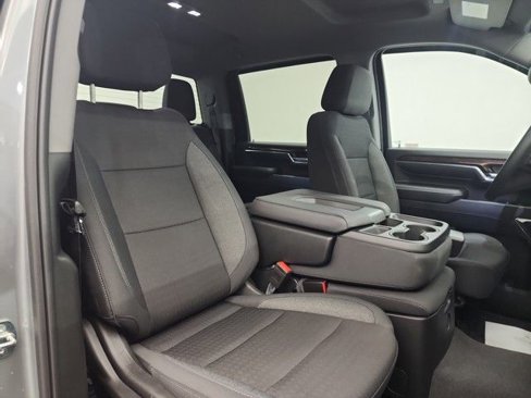 Used 2024 GMC Sierra 3500 SLE w/ SLE Convenience Package image 30