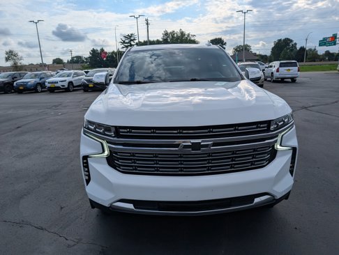 Used 2023 Chevrolet Suburban Premier image 3