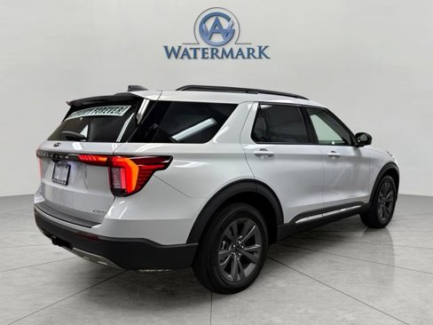 New 2025 Ford Explorer Active w/ Active Comfort Package image 5