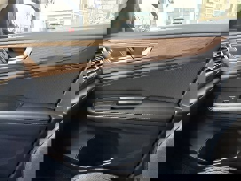 New 2026 Volkswagen Atlas SE image 23