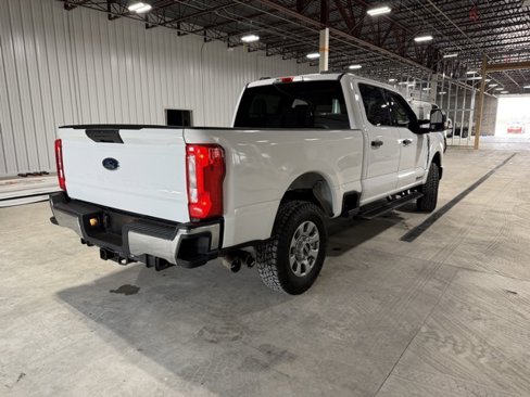 Used 2024 Ford F250 XLT image 6