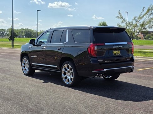 New 2025 GMC Yukon Denali w/ Denali Reserve Package image 33