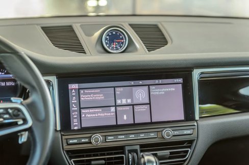 Used 2021 Porsche Macan image 27