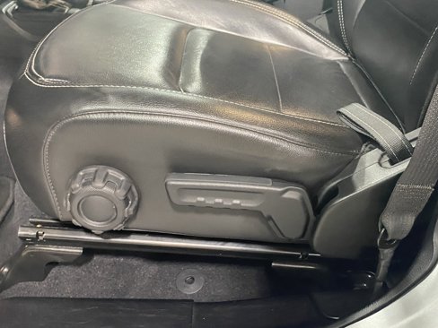 Used 2023 Jeep Wrangler Unlimited Sahara image 19