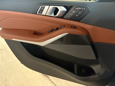 New 2026 BMW X7 M60i image 15