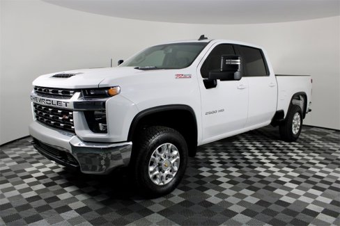 Used 2023 Chevrolet Silverado 2500 LT image 4