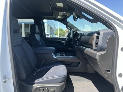 Used 2025 Chevrolet Silverado 3500 High Country w/ High Country Premium Package image 19