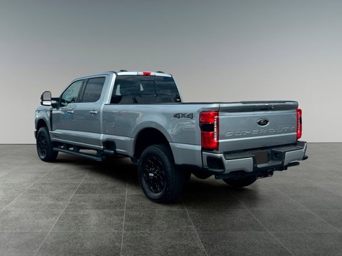 Used 2024 Ford F350 XLT w/ Black Appearance Package image 5
