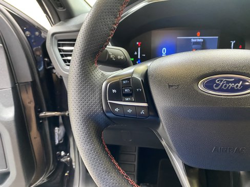 Used 2025 Ford Escape ST-Line Select image 35