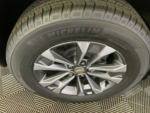 New 2026 Chevrolet Equinox LT w/ Convenience Package II image 38