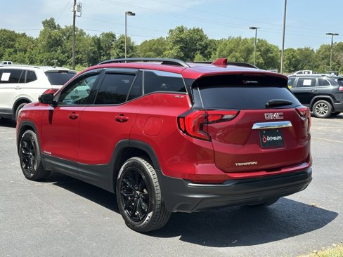 Used 2020 GMC Terrain SLE w/ Driver Convenience Package image 9