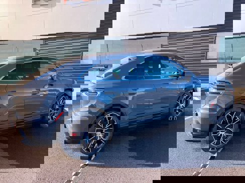 Used 2025 Porsche Macan 4S Electric image 14