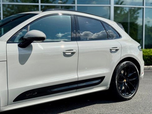 Used 2025 Porsche Macan GTS image 14