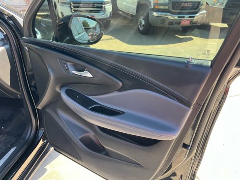 Used 2019 Buick Envision Essence image 22