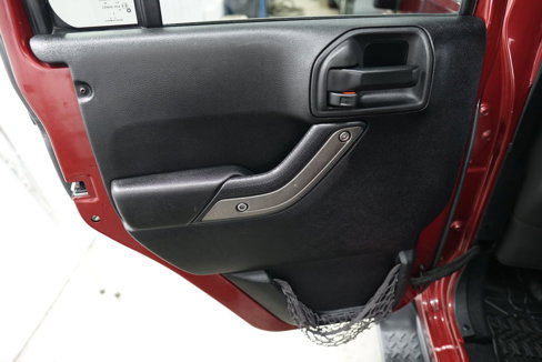 Used 2013 Jeep Wrangler Unlimited Sport image 29