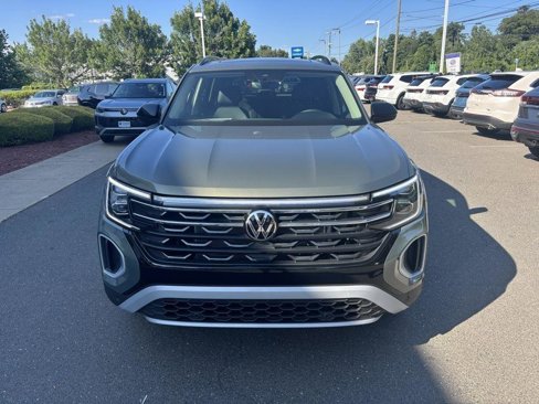 New 2025 Volkswagen Atlas Peak Edition SE image 7