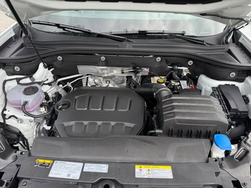 New 2025 Volkswagen Atlas Peak Edition SE image 16