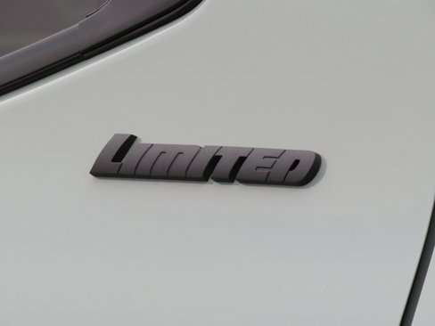 New 2025 Toyota Tundra Limited image 9