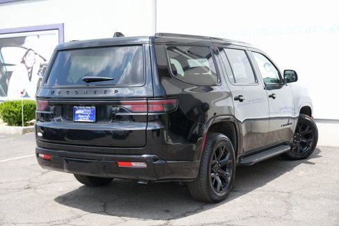 Used 2024 Jeep Wagoneer Series II image 3