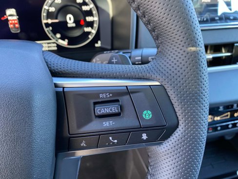 New 2025 Mitsubishi Outlander SEL Black Edition image 16