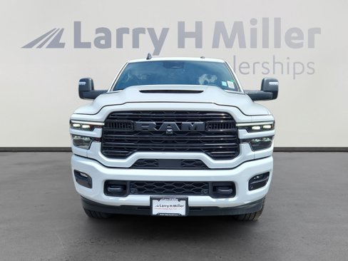 New 2025 RAM 2500 Laramie image 8
