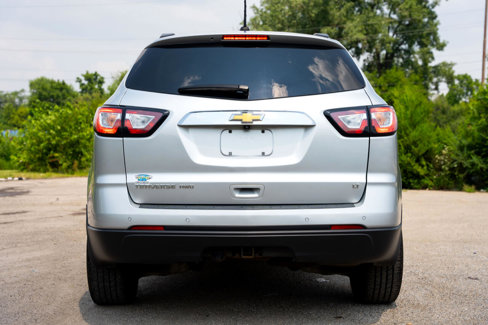 Used 2017 Chevrolet Traverse LT image 12