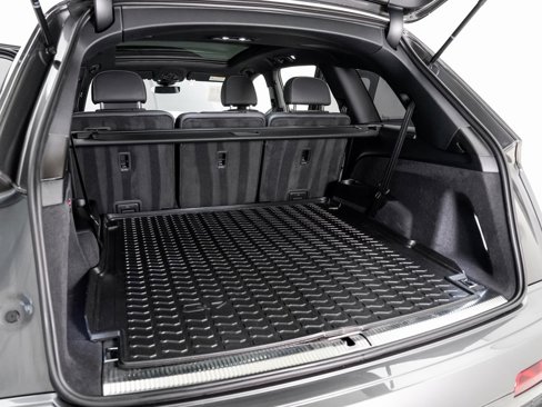 Certified 2025 Audi Q7 3.0T Prestige image 26