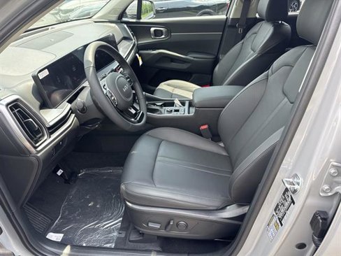 New 2025 Kia Sorento S image 9