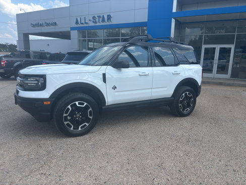 Used 2022 Ford Bronco Sport Outer Banks w/ Tech Package image 2
