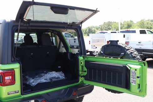 New 2025 Jeep Wrangler Willys image 10