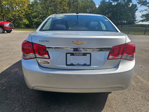 Used 2014 Chevrolet Cruze LS image 7