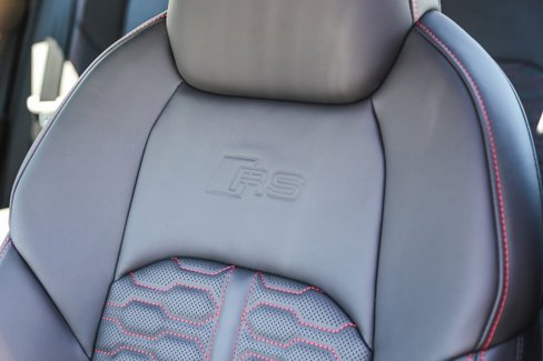 New 2025 Audi RS 6 performance image 25