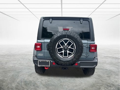 New 2025 Jeep Wrangler Unlimited Rubicon w/ Technology Group image 5
