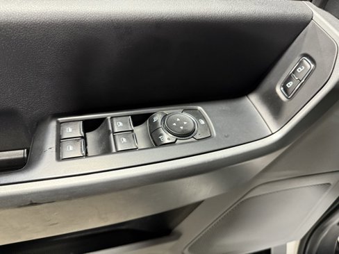 Used 2024 Ford F250 XLT image 8