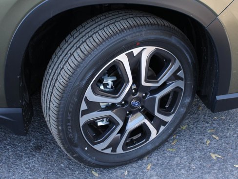 New 2025 Subaru Ascent Touring image 11