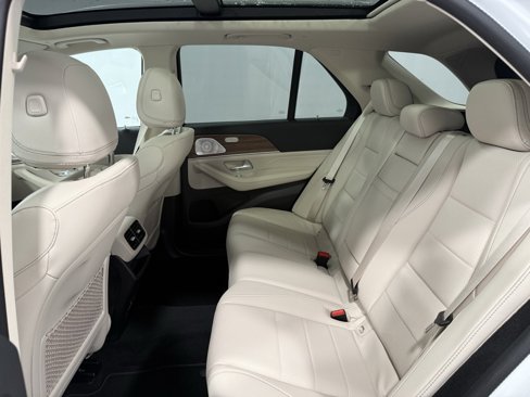 New 2026 Mercedes-Benz GLE 350 4MATIC image 19