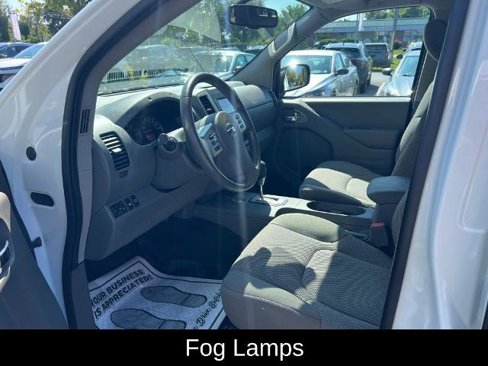 Certified 2021 Nissan Frontier SV w/ Midnight Edition Floor Mats image 19
