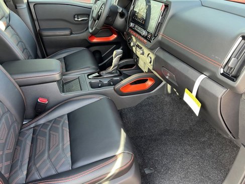 New 2025 Nissan Frontier PRO-4X w/ Pro Premium Package image 19
